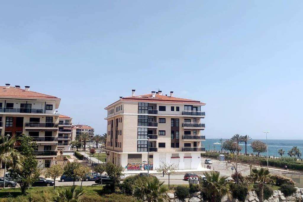 Luxury Apartamenty Pineda de Mar Esterno foto